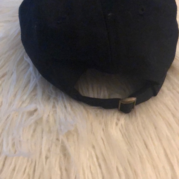 Hat - Picture 2 of 2